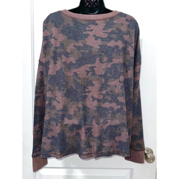 Natural Reflections Hillside Notch-Neck Long-Sleeve Thermal Shirt - Picture 5 of 8